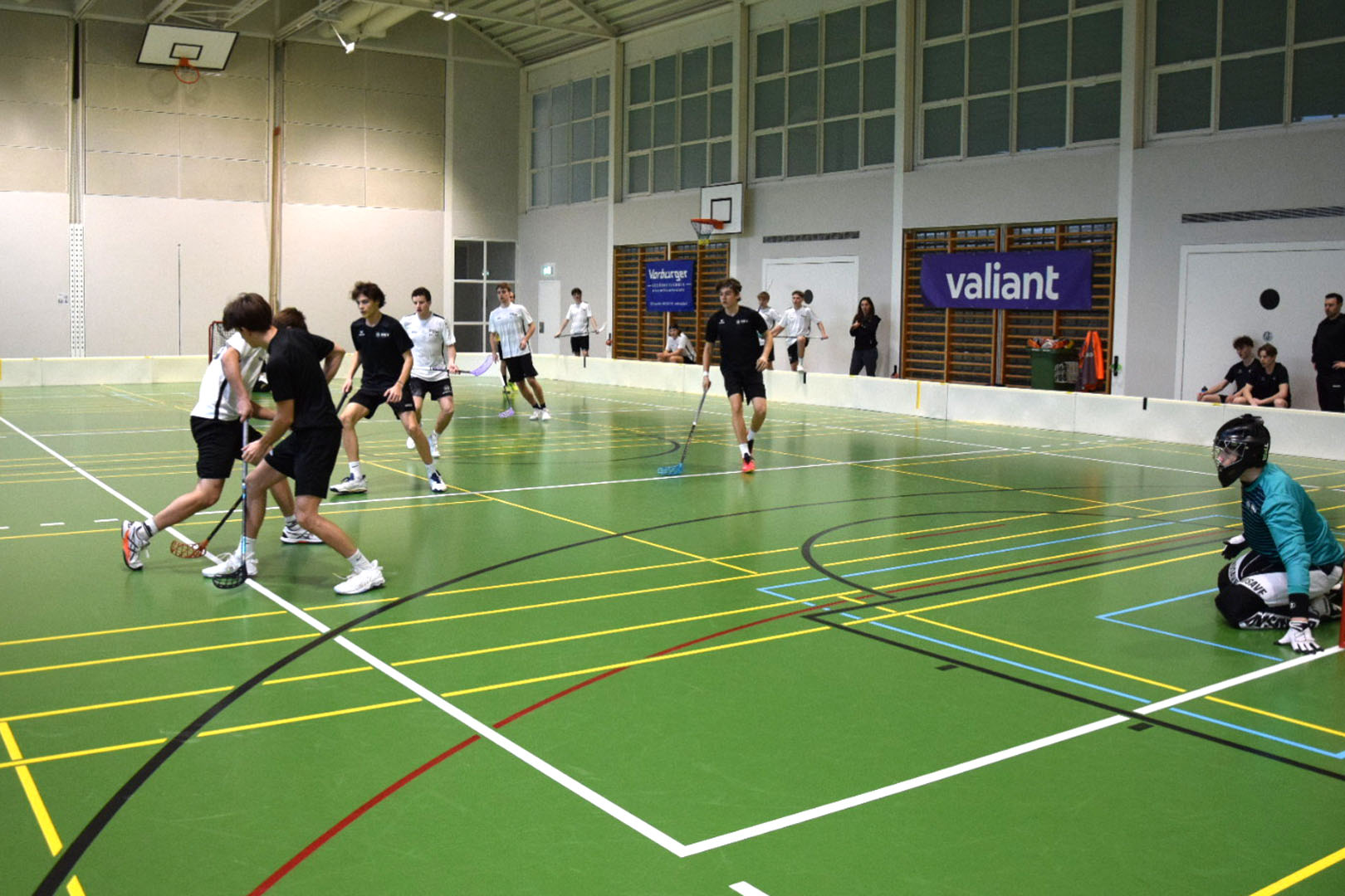 8. Platz im Unihockey