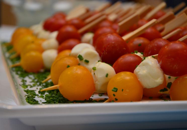 Informieren Sie sich und geniessen danach einen leckeren Apéro riche!