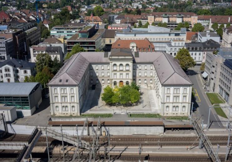 Herzlich willkommen an der HKV Aarau | HKV Aarau