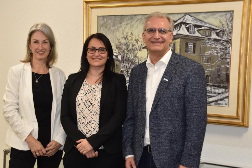 Monica Meier Beratung & Administration HFW Aarau, Carolina Capellupo Geschäftsstellenleiterin Valiant Bank AG Schöftland, Thomas Karrer Lehrgangsleiter HFW Aarau Monica Meier Beratung & Administration HFW Aarau, Carolina Capellupo Geschäftsstellenleiterin Valiant Bank AG Schöftland, Thomas Karrer Lehrgangsleiter HFW Aarau