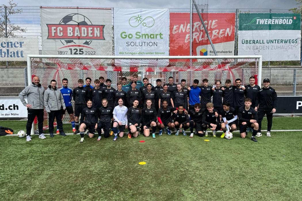 Die total vier Teams für die HKV Aarau. Die total vier Teams für die HKV Aarau.