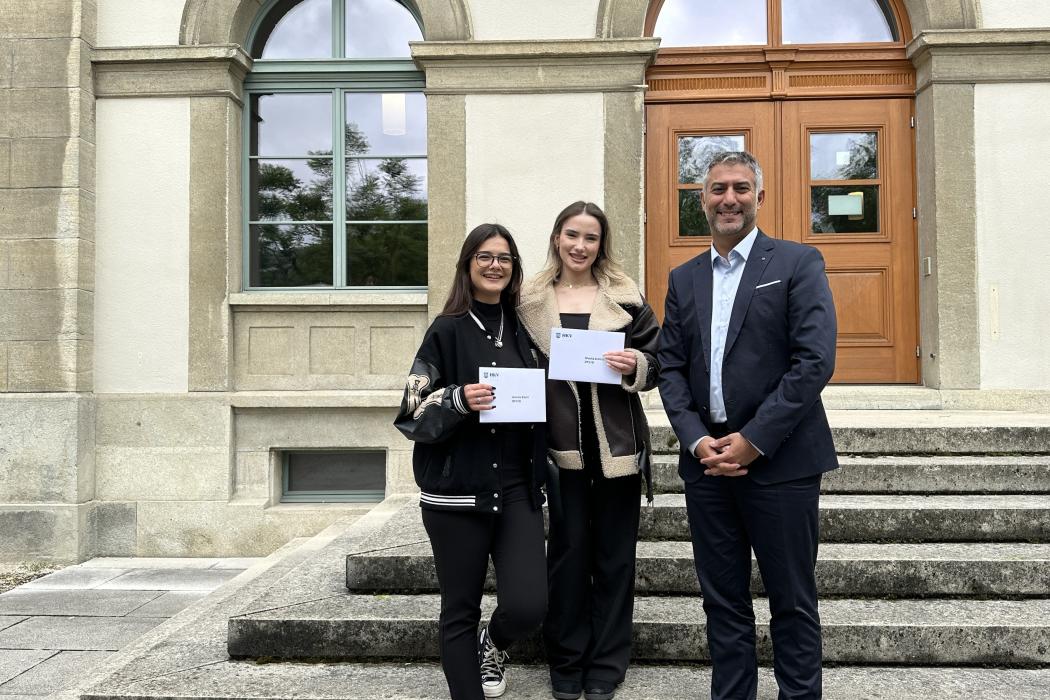 Preisübergabe beste Projektarbeiten Preisübergabe beste Projektarbeiten