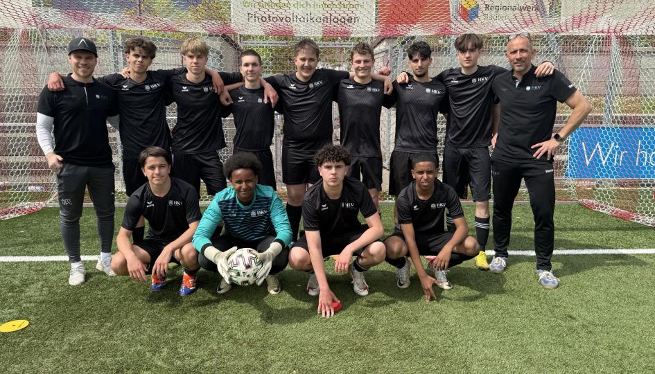 Mannschaftsfoto Fussballturnier der Berufsfachschulen
